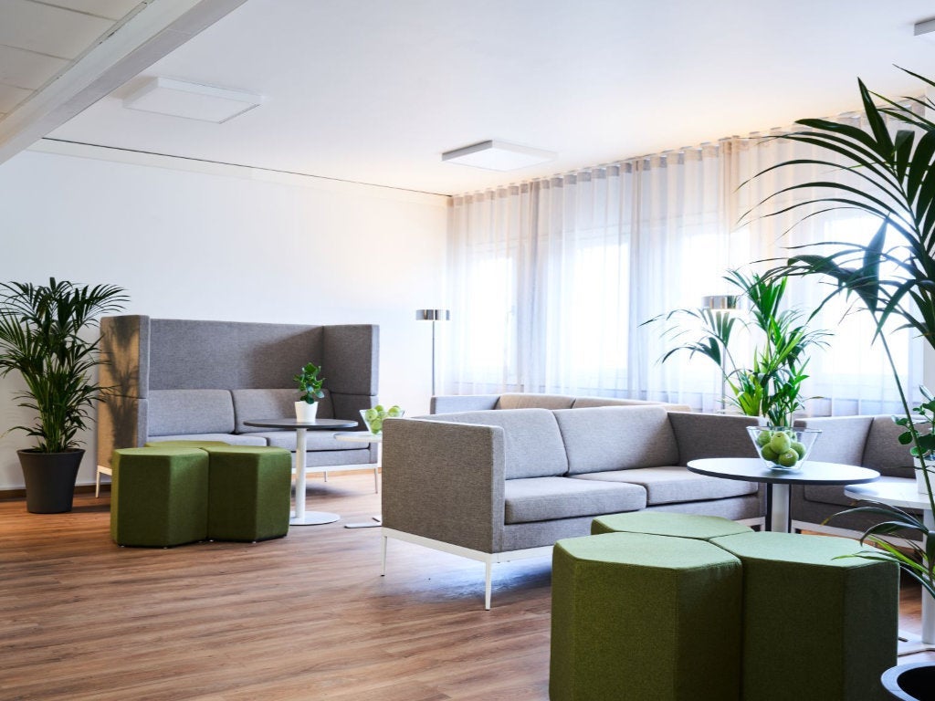 Soffa Bergamo 3sits låg grå