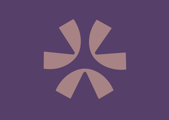 Sadelskydd cykel recycled PET svart, Svalner logo ?/krt (25st/påse)