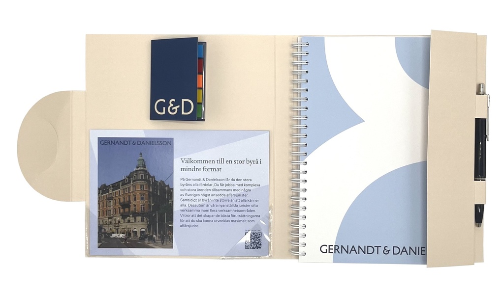 Mapp A5 student, packad med penna, A5 block och flyer