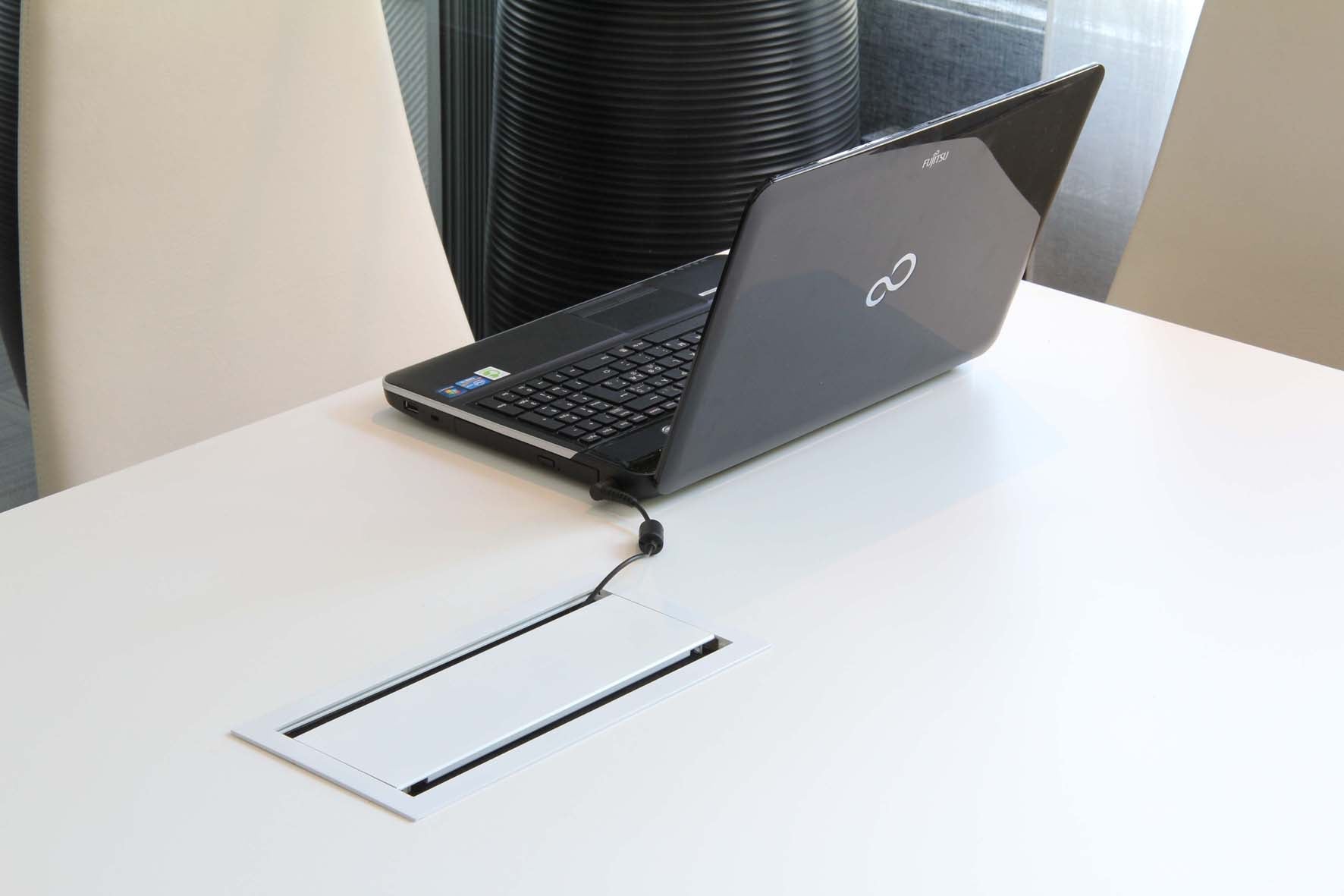 [2482530] Bi-Box 300 x 150 mm dubbel vit