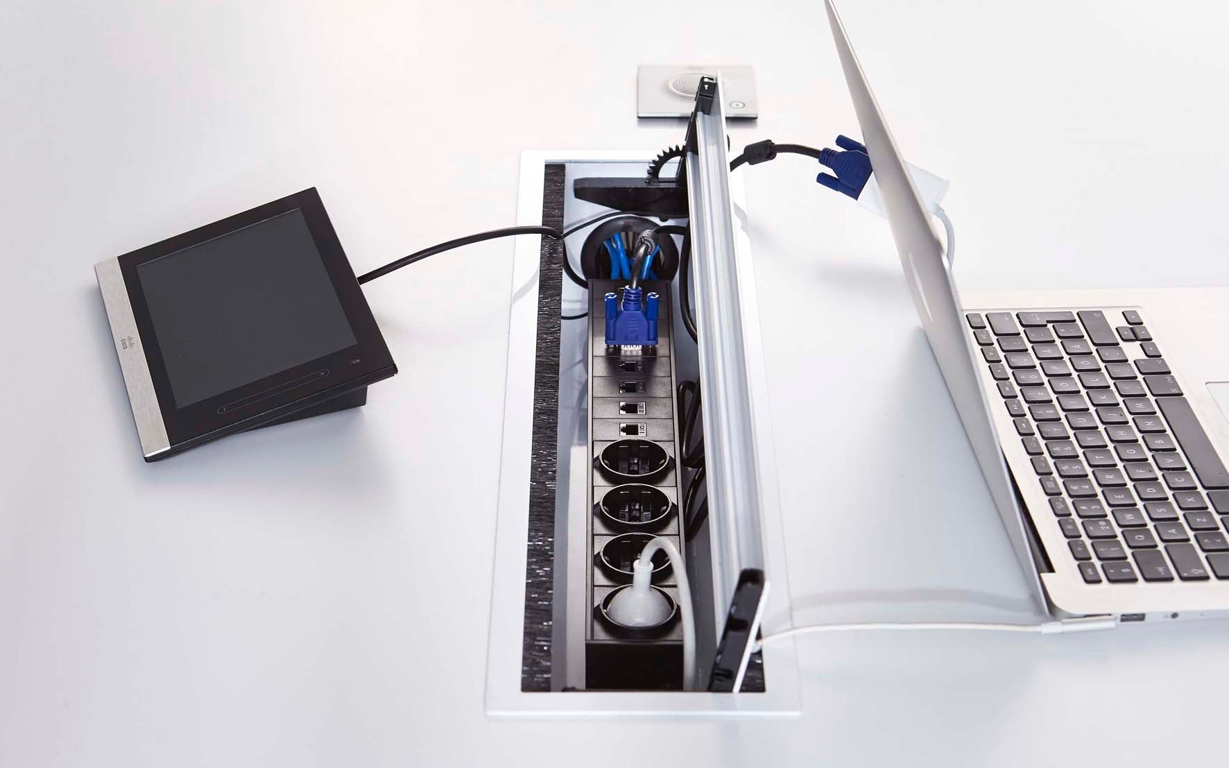 [2482543] Power Inlay el nät VGA-ljud HDMI USB